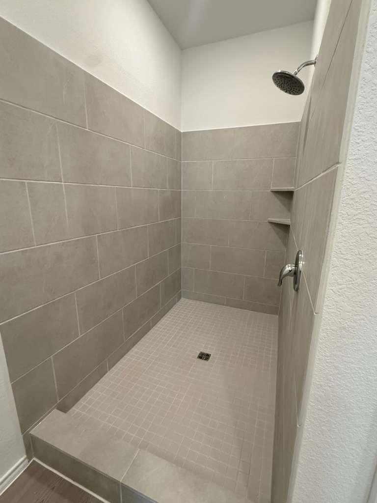 114 Brabham Loop Hutto TX 78634
