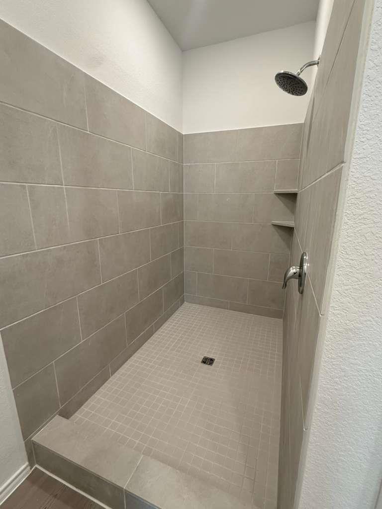 114 Brabham Loop Hutto TX 78634