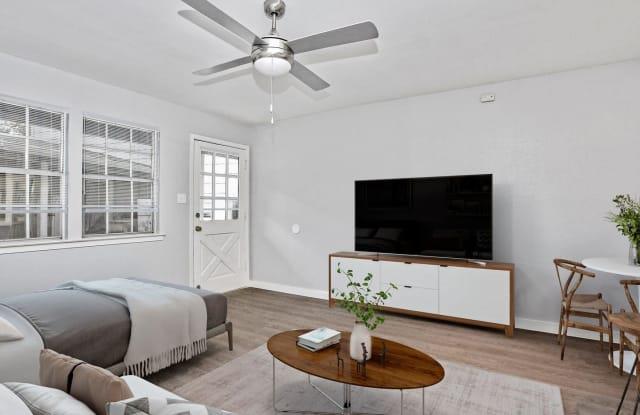 6811 Great Northern Boulevard Austin TX 78757