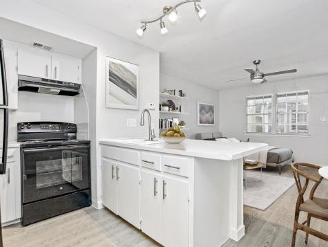 6811 Great Northern Boulevard Austin TX 78757