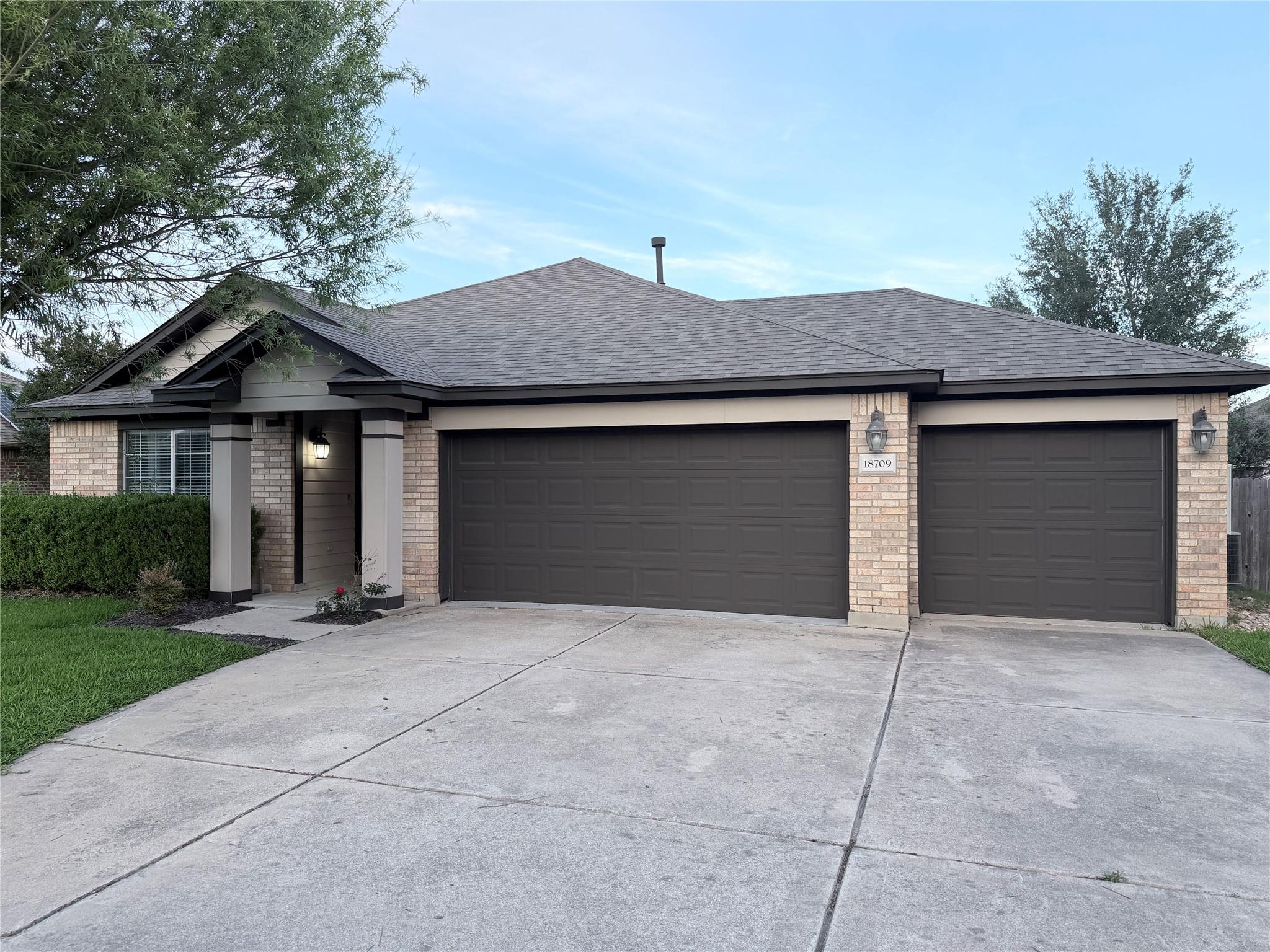 18709 Caisteal Castle Path Pflugerville TX 78660