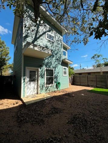 6201 Felix Avenue Austin TX 78741