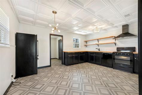 6915 Providence Avenue Austin TX 78752