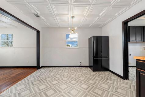 6915 Providence Avenue Austin TX 78752