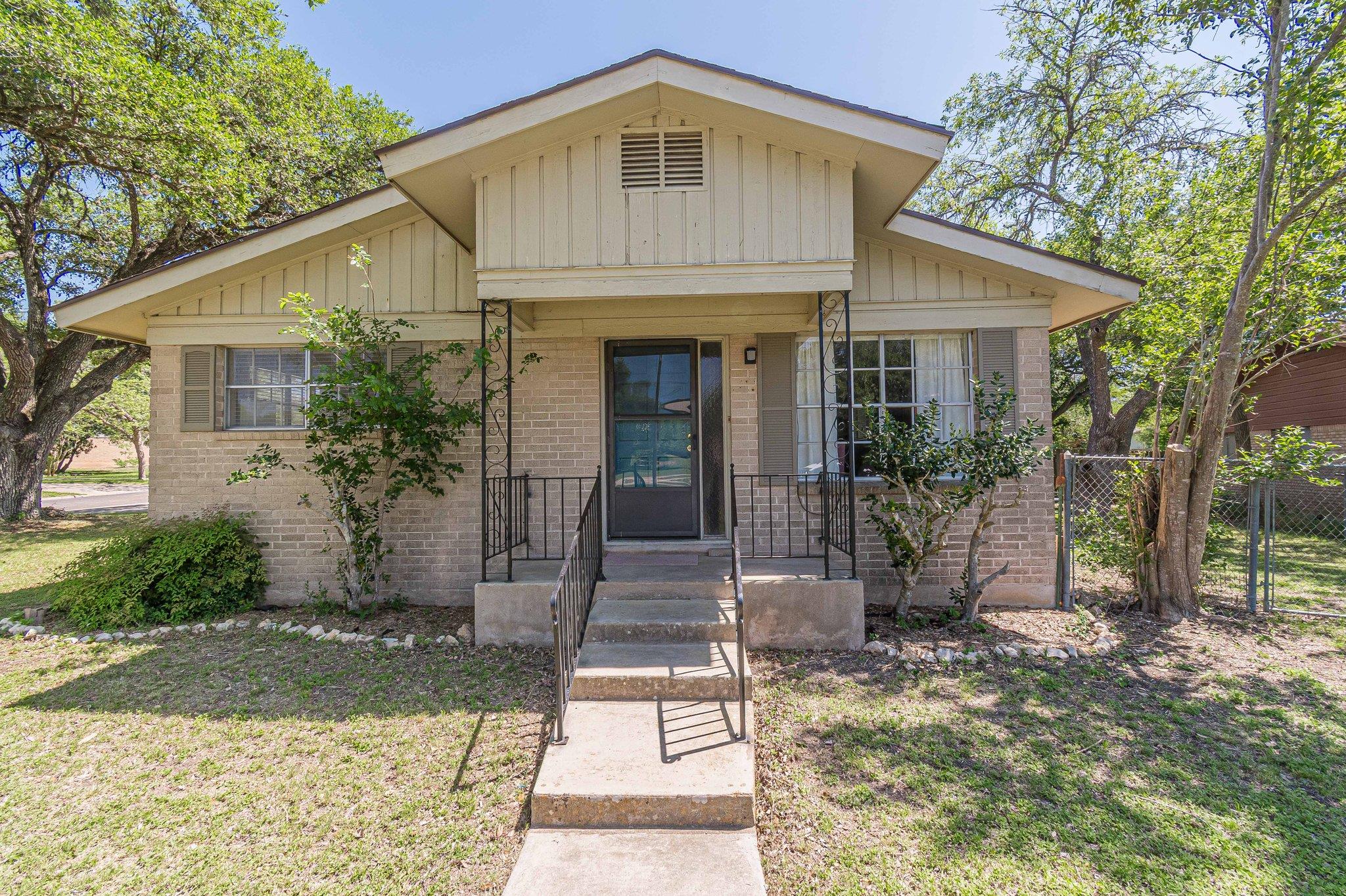 324 Craddock Avenue San Marcos TX 78666