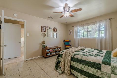 324 Craddock Avenue San Marcos TX 78666