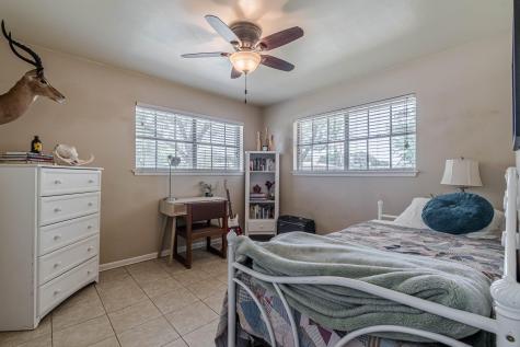 324 Craddock Avenue San Marcos TX 78666