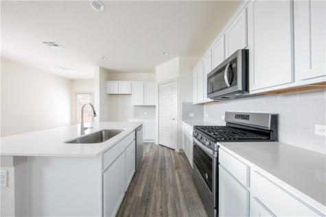 101 Parryi Cove Leander TX 78641