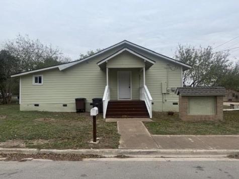823 Monterrey Street Lockhart TX 78644