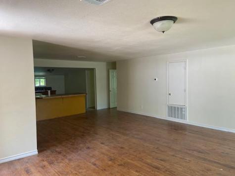 823 Monterrey Street Lockhart TX 78644