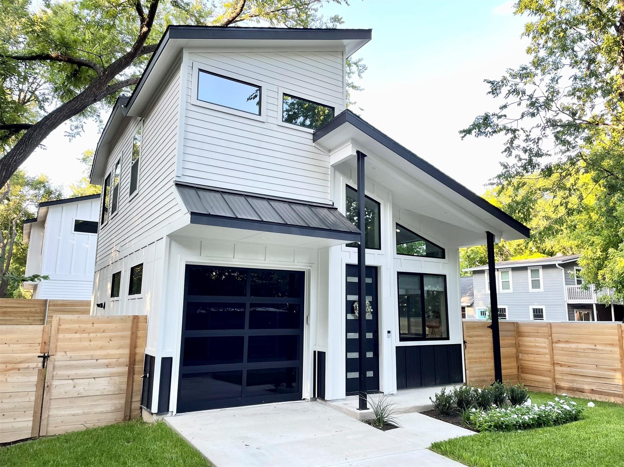 2009 Canterbury Street Austin TX 78702