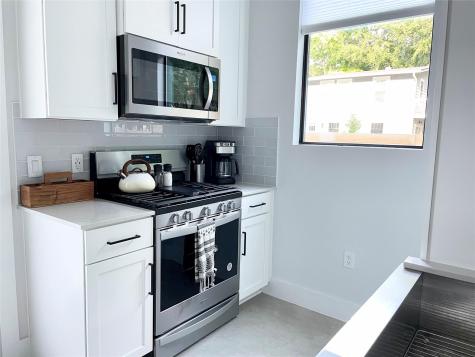 2009 Canterbury Street Austin TX 78702