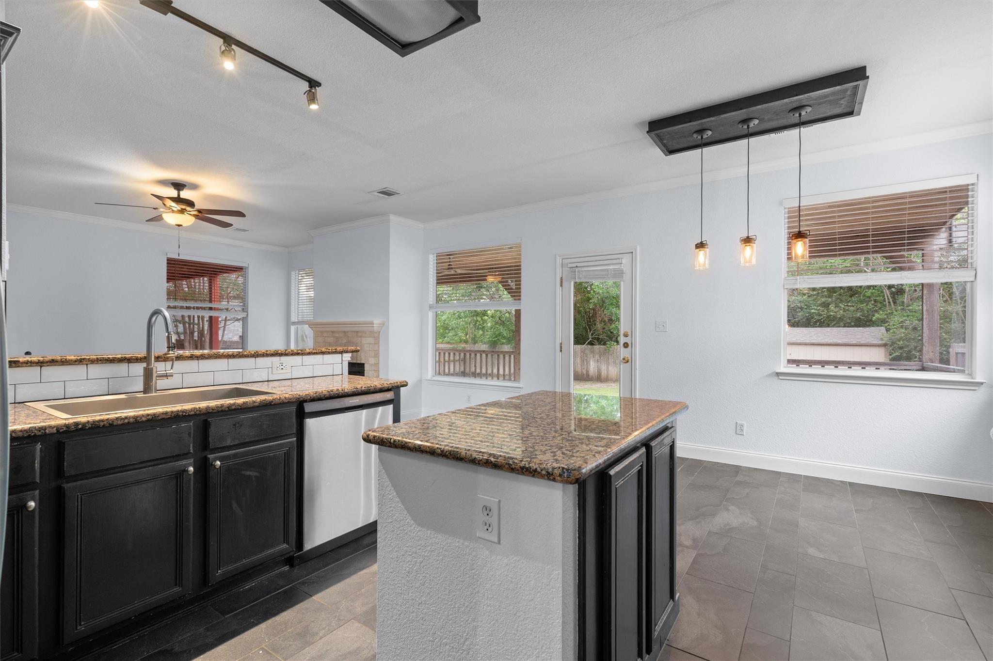 1213 Red Ranch Circle Cedar Park TX 78613