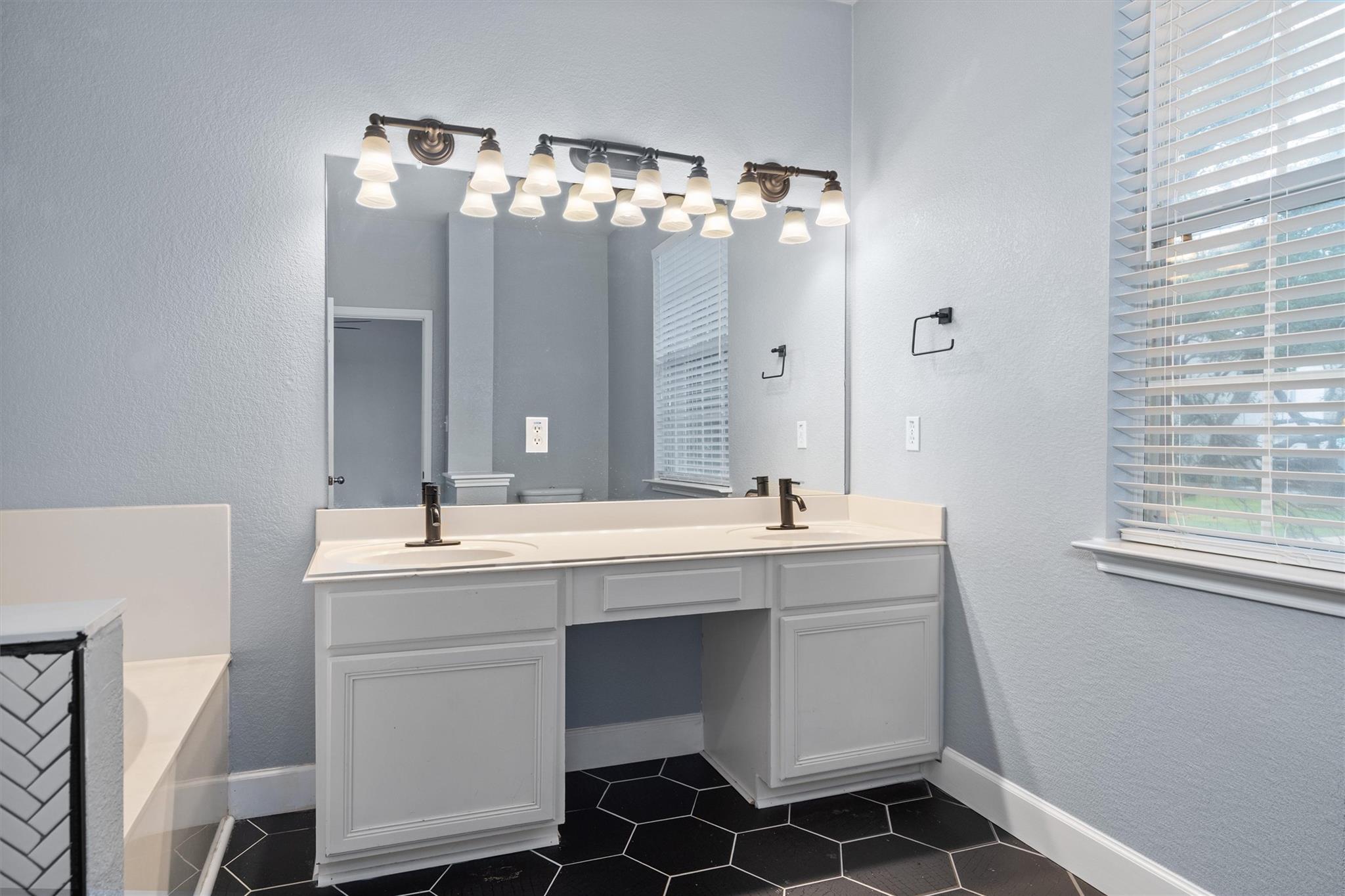 1213 Red Ranch Circle Cedar Park TX 78613