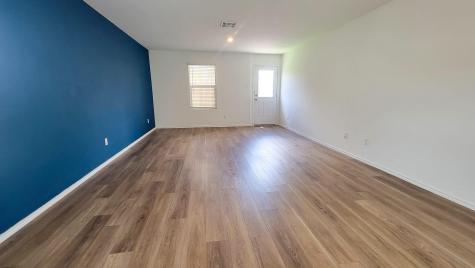 192 Gabbro Gardens Maxwell TX 78656