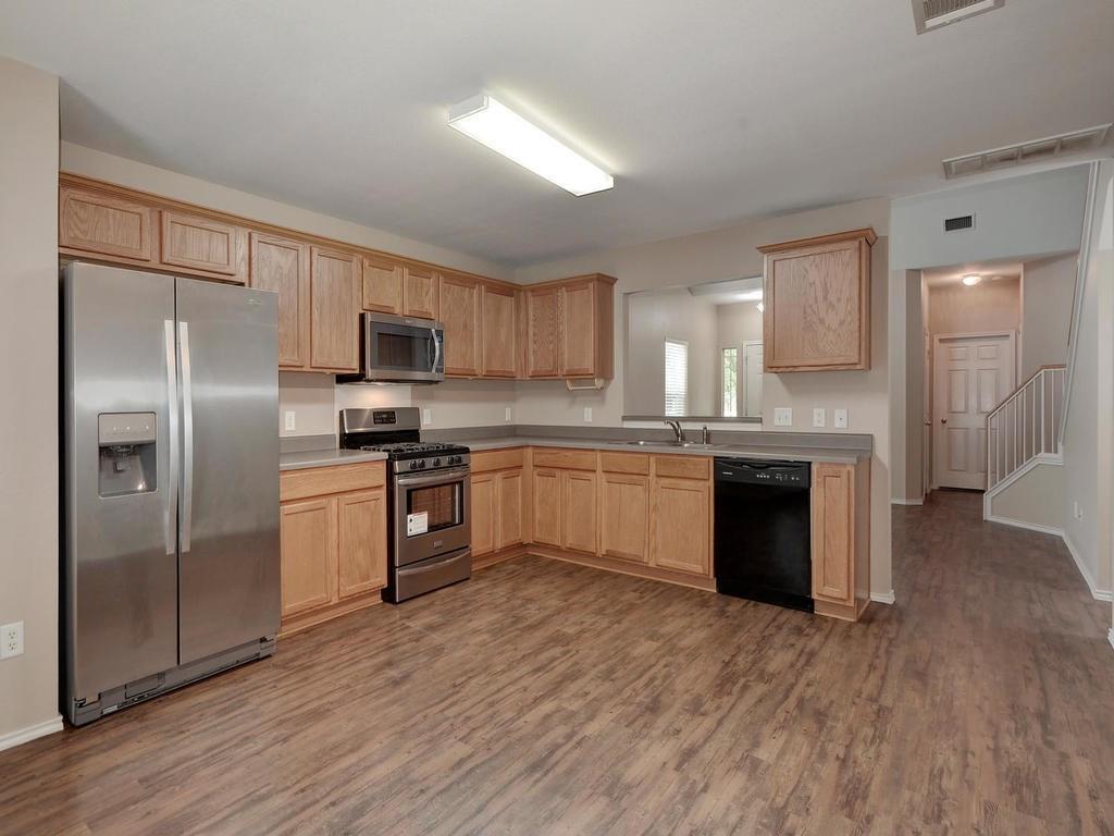 153 Chesser Kyle TX 78640
