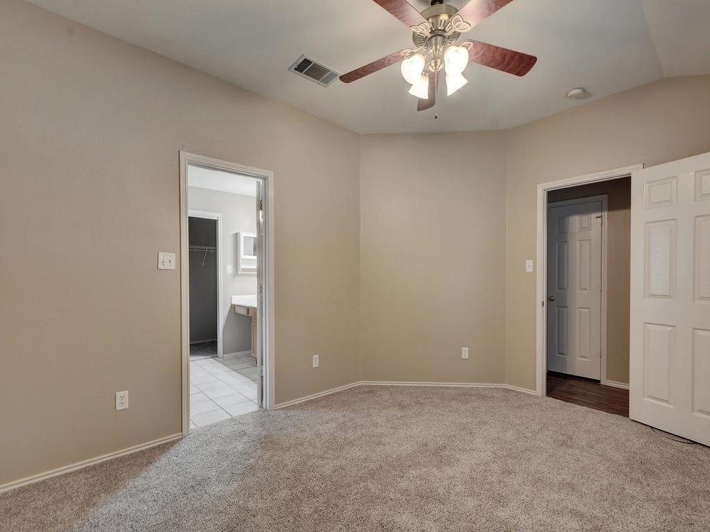 153 Chesser Kyle TX 78640