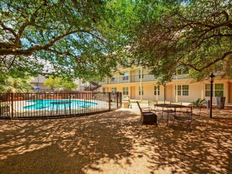 910 Duncan Lane Austin TX 78705