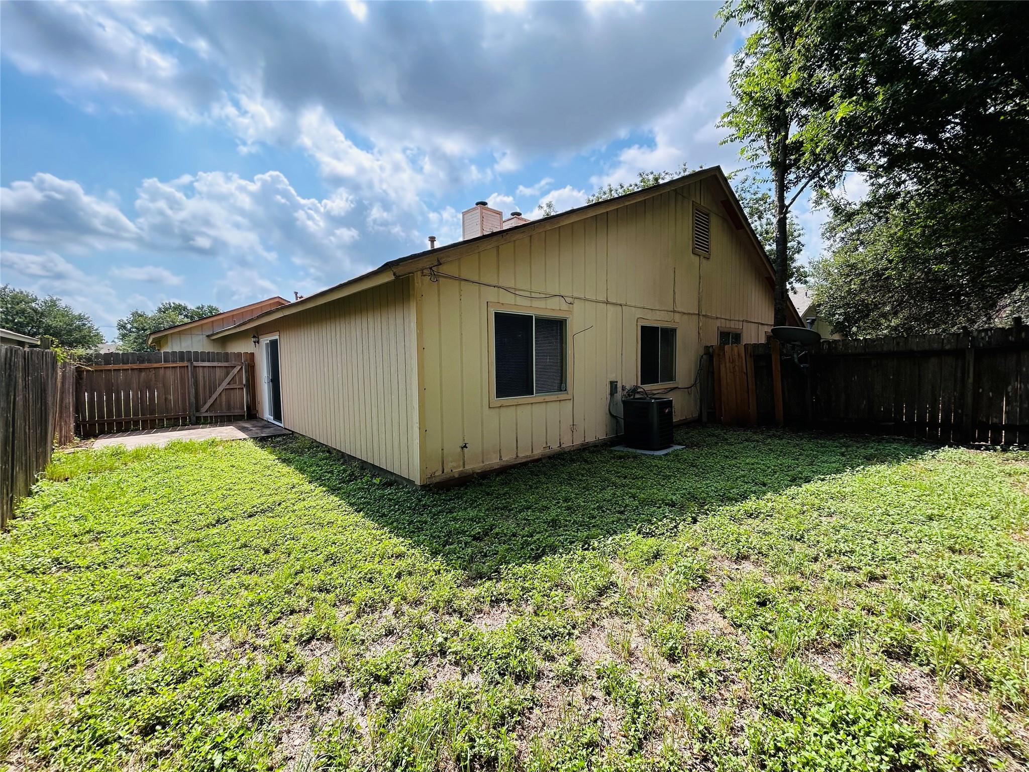 416 Greenlawn Boulevard Round Rock TX 78664