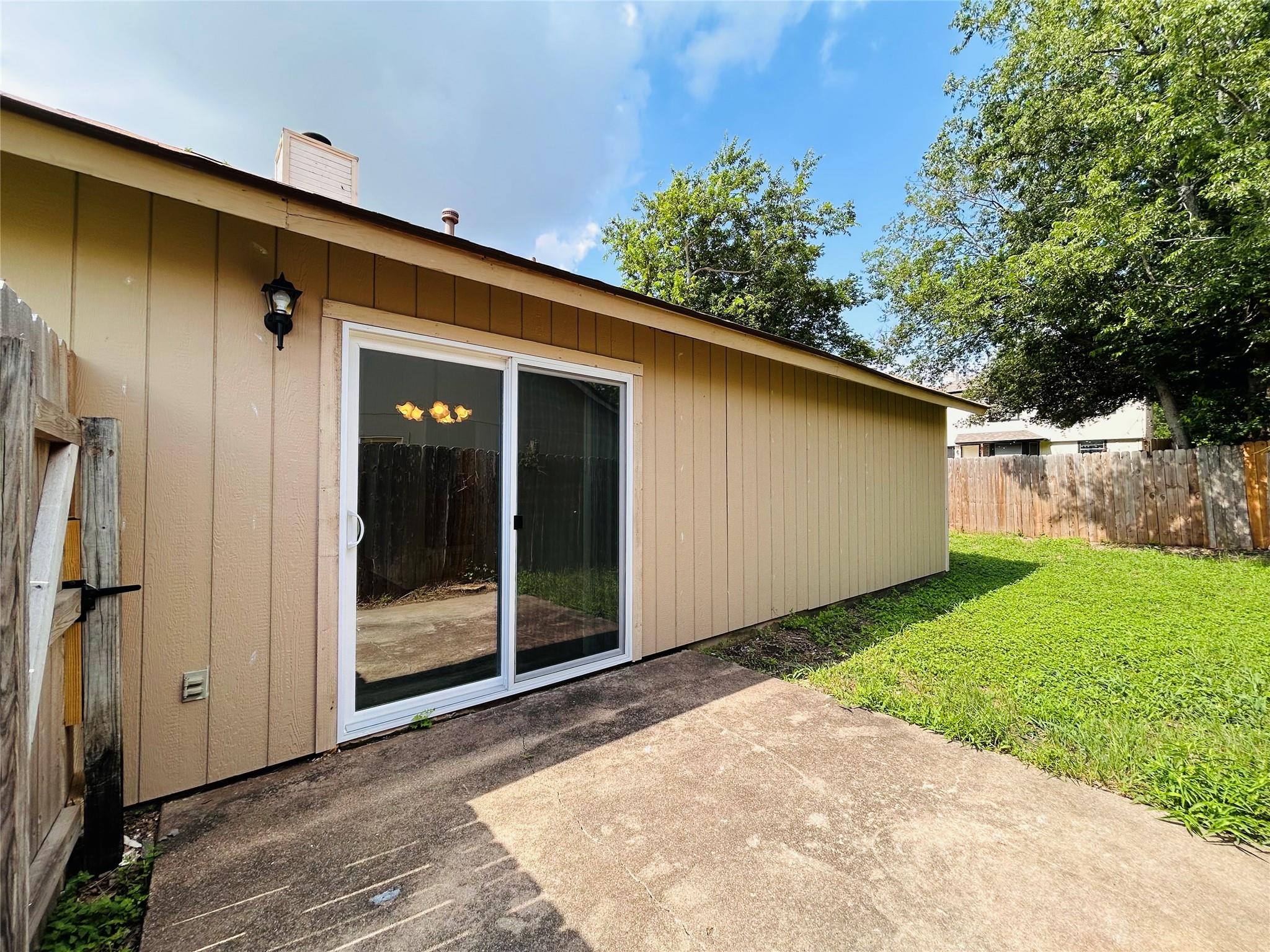 416 Greenlawn Boulevard Round Rock TX 78664