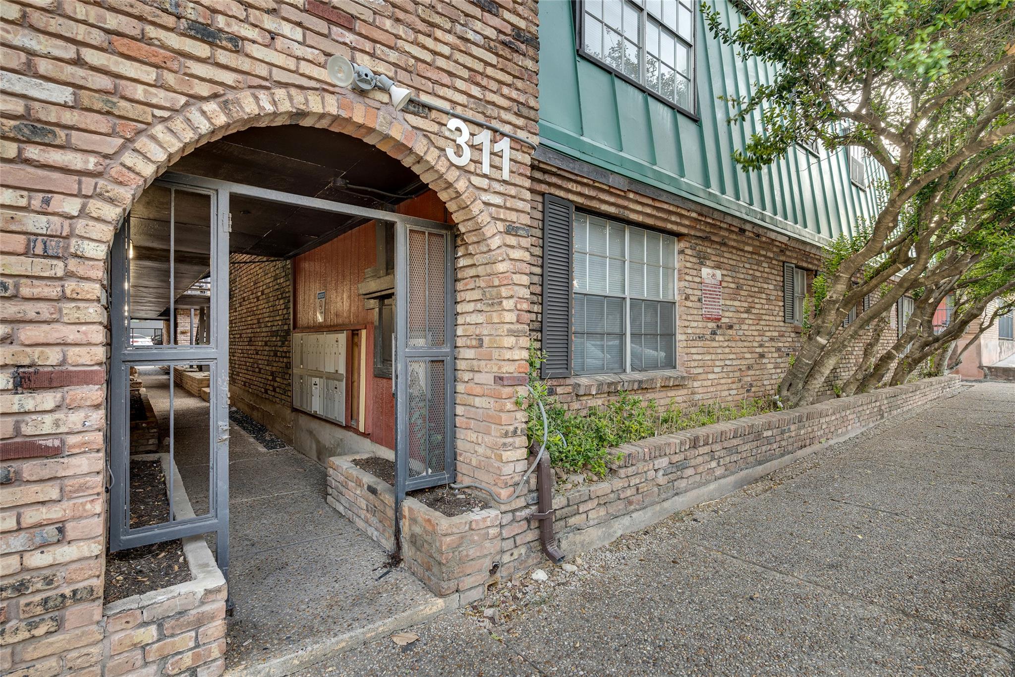 311 E 31st Street Austin TX 78705