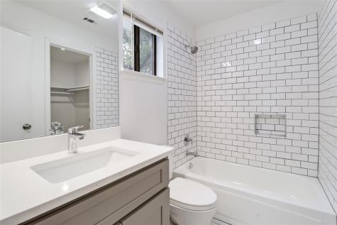 1805 Bouldin Avenue Austin TX 78704