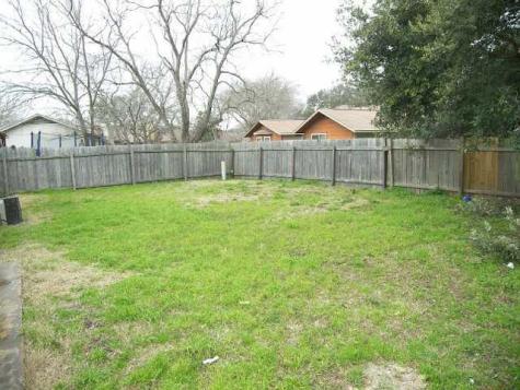 10108 Woodland Village Drive Austin TX 78750
