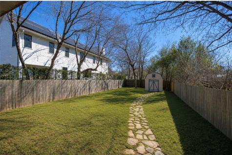 2921 E 14th Street Austin TX 78702