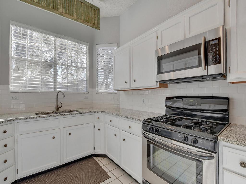 3019 Rochelle Drive Austin TX 78748