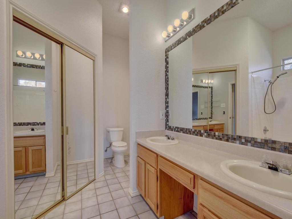 3019 Rochelle Drive Austin TX 78748