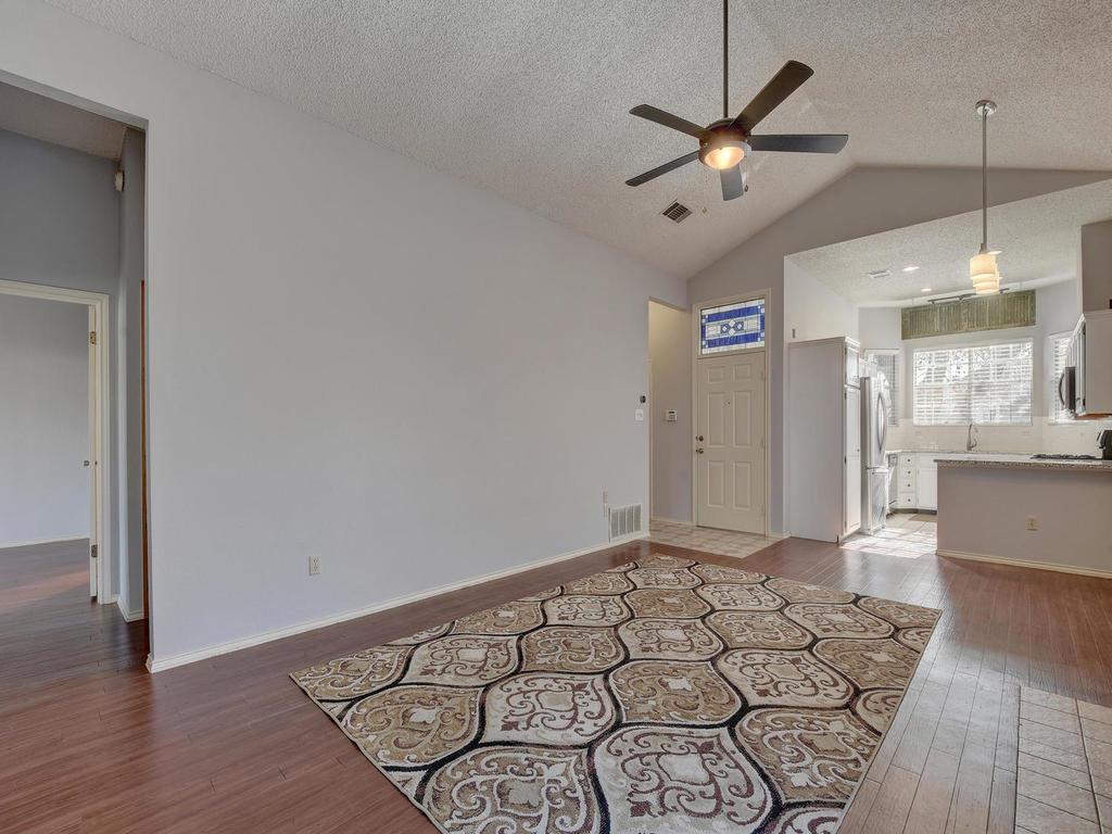 3019 Rochelle Drive Austin TX 78748
