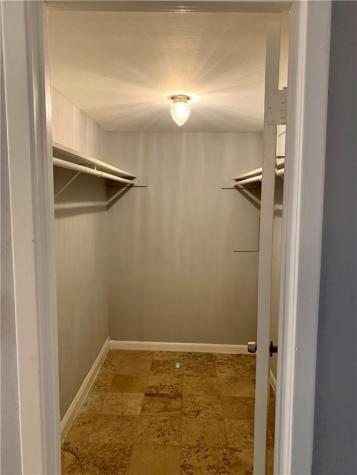 2400 Jarratt Avenue Austin TX 78703