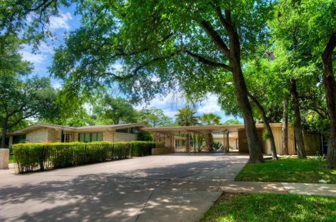 2400 Jarratt Avenue Austin TX 78703