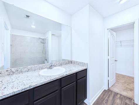 525 Riverdale Drive Jarrell TX 76537