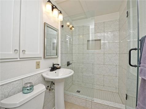400 Zennia Street Austin TX 78751