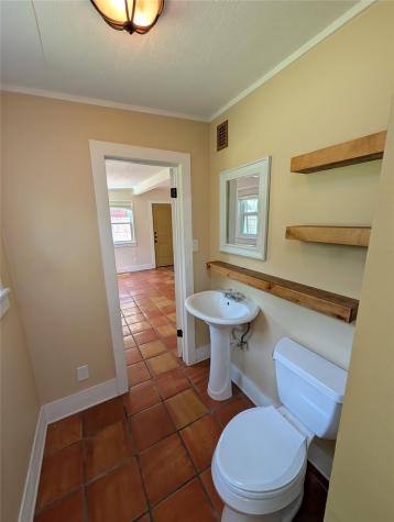 400 Zennia Street Austin TX 78751