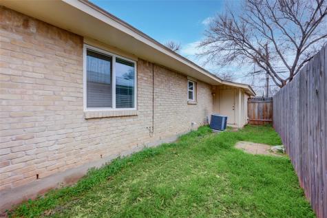 2701 Street Edwards Crescent Austin TX 78704
