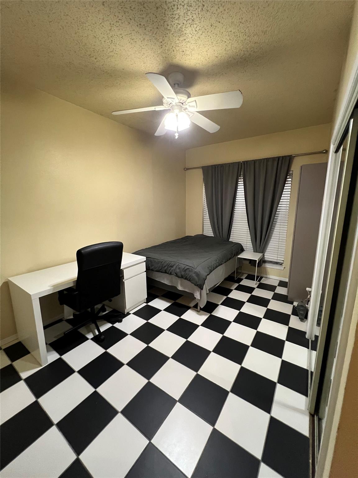 806 W 24th Street Austin TX 78705