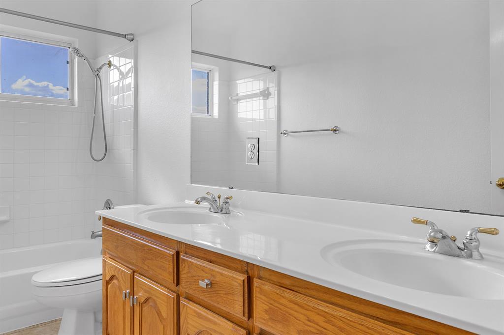 2604 Sterling Panorama Court Austin TX 78738