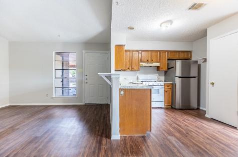 6201 Berkett Cove Austin TX 78745