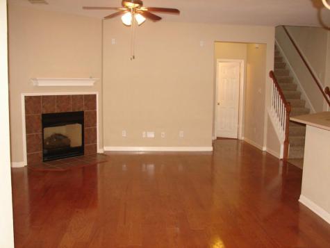1720 Lynnville Trail Austin TX 78727