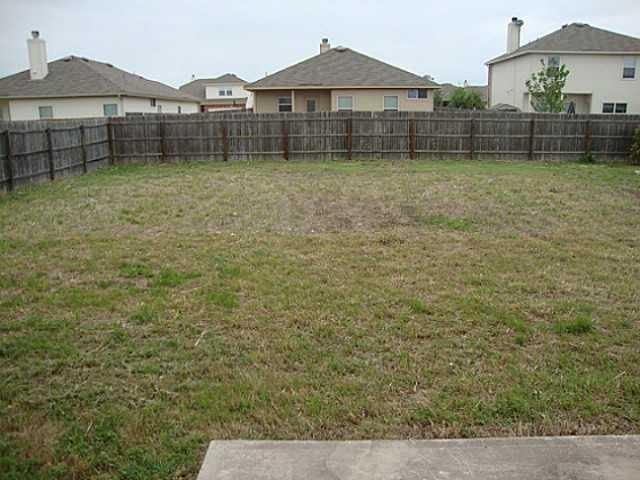 128 Phillips Street Hutto TX 78634