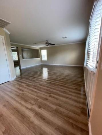 128 Phillips Street Hutto TX 78634