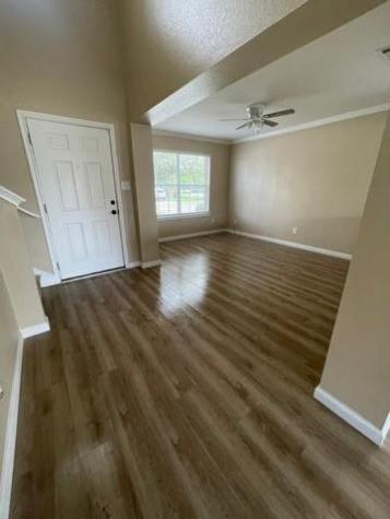 128 Phillips Street Hutto TX 78634