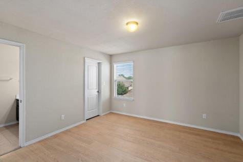 119 Buescher Cove Hutto TX 78634