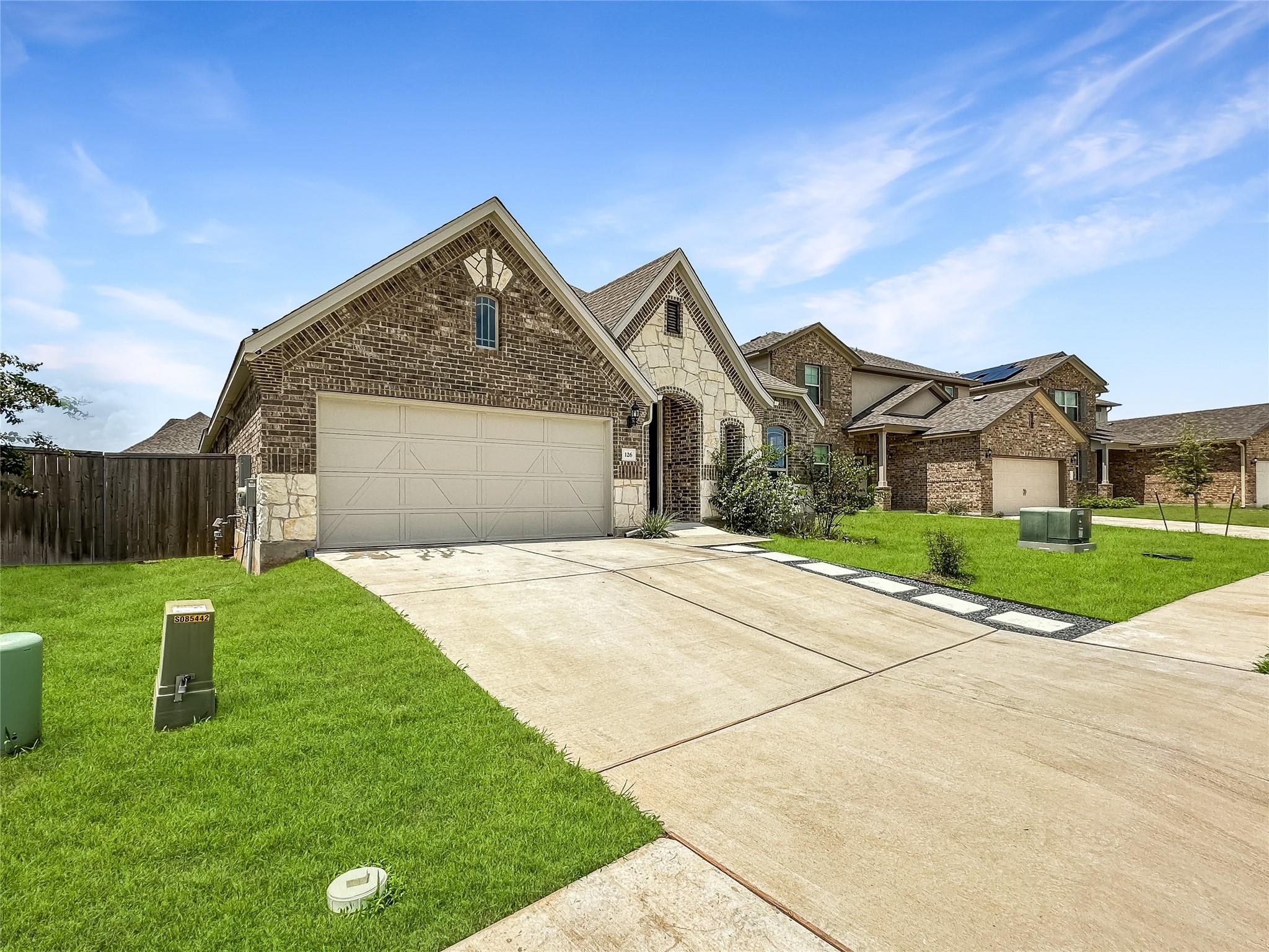 126 Acacia Pass Bastrop TX 78602