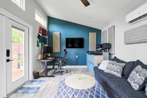 1805 Saint Albans Boulevard Austin TX 78745