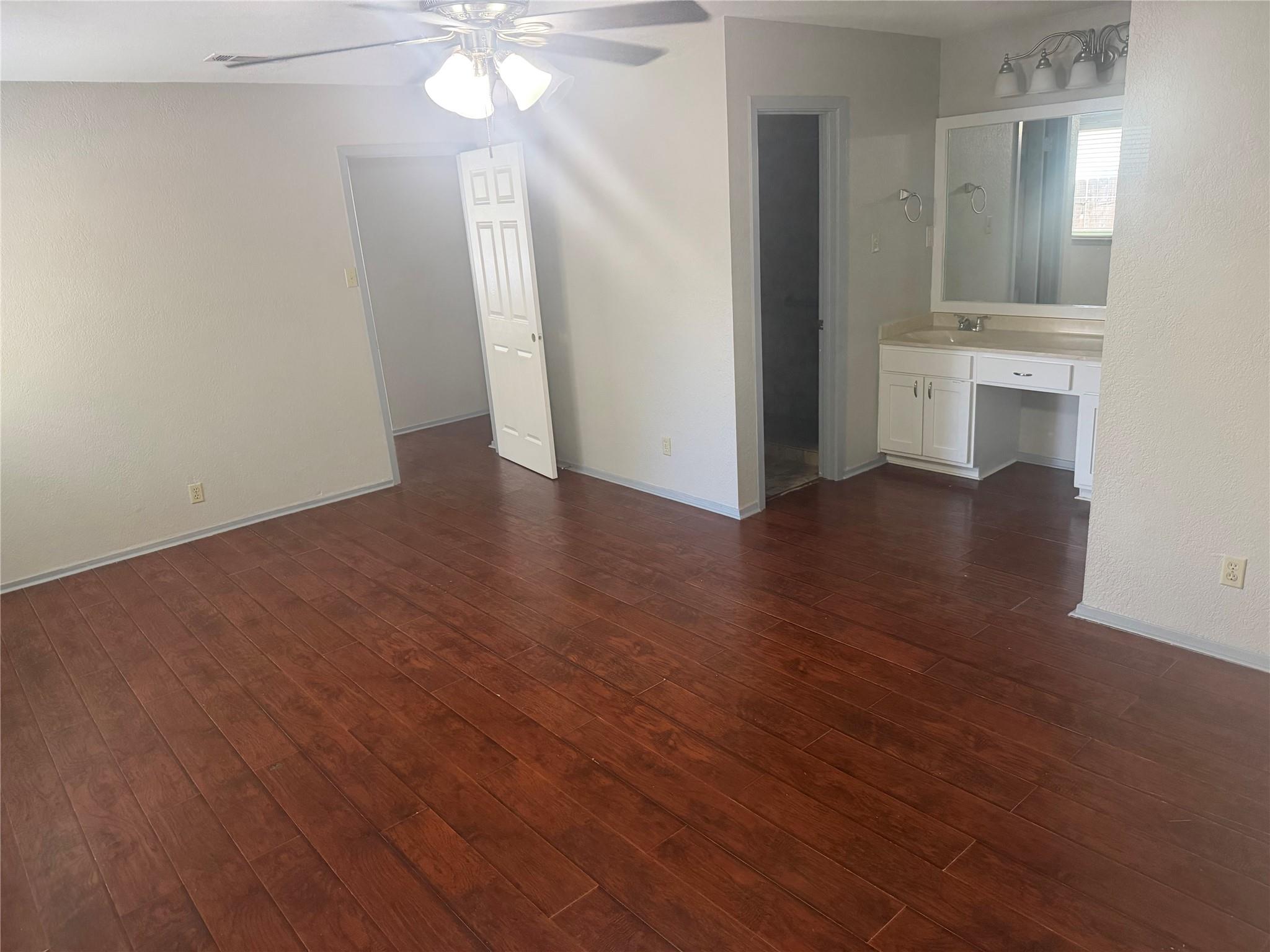 7604 Bender Drive Austin TX 78749