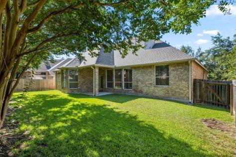 2127 Clear Lake Place Round Rock TX 78665