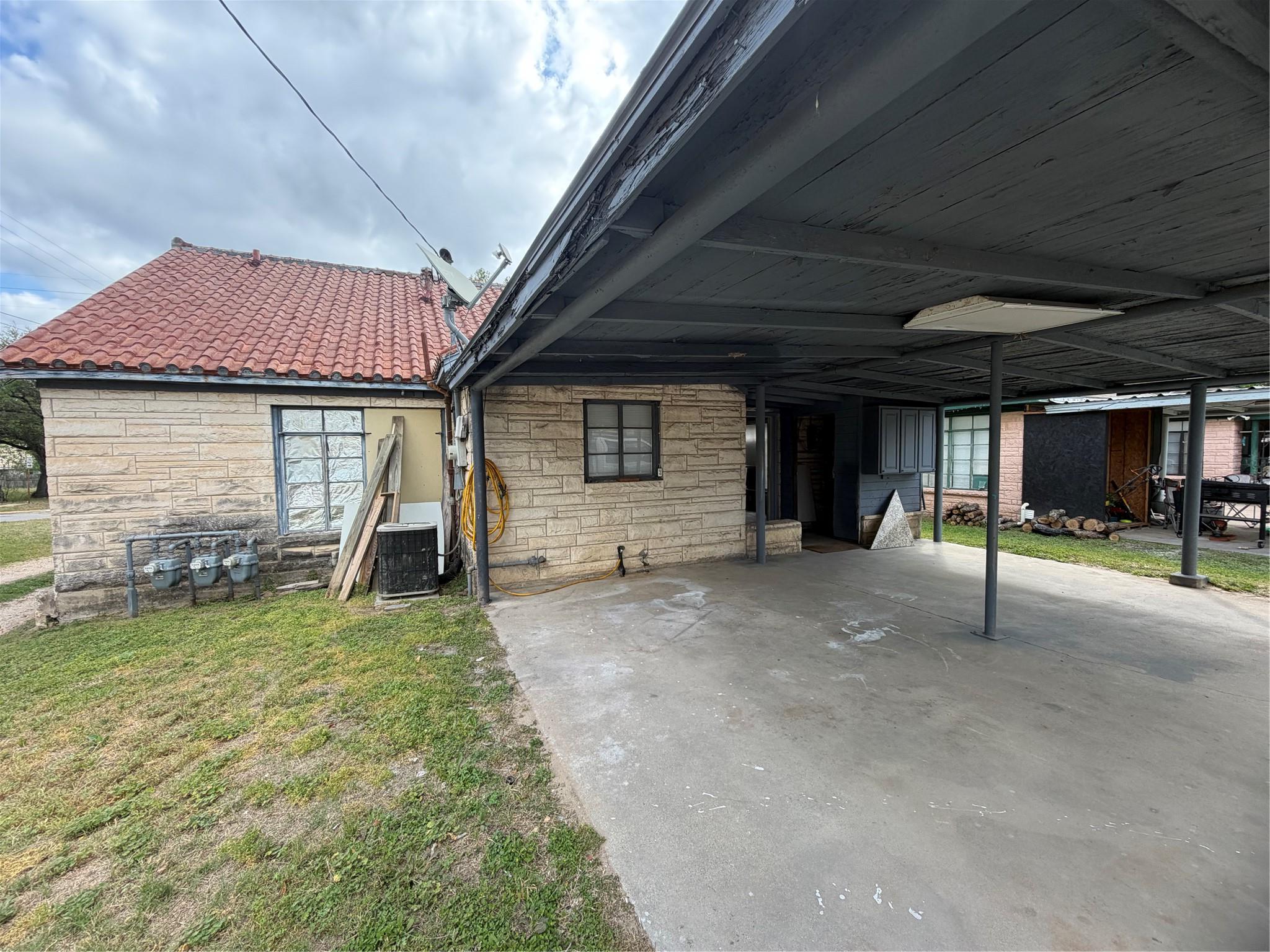 511 Bowser Street Rockdale TX 76567